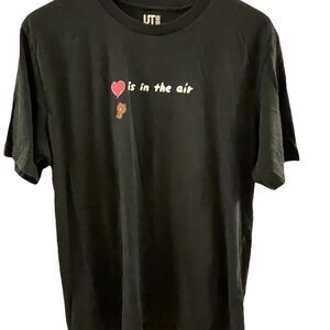 Uniqlo ~ Black Tee ~ “❤️ is in the air” ~ Size Large